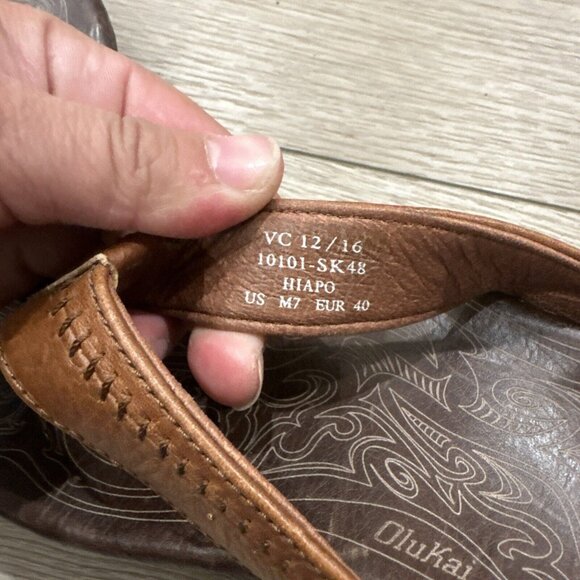 Olukai Mens Sandals 7 Hiapo Brown Leather Flip Flops EU 40 - Picture 8 of 8